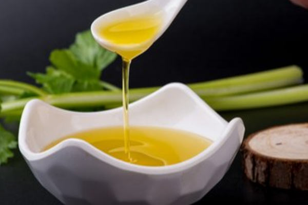 液體色差儀用于油脂色澤的測定