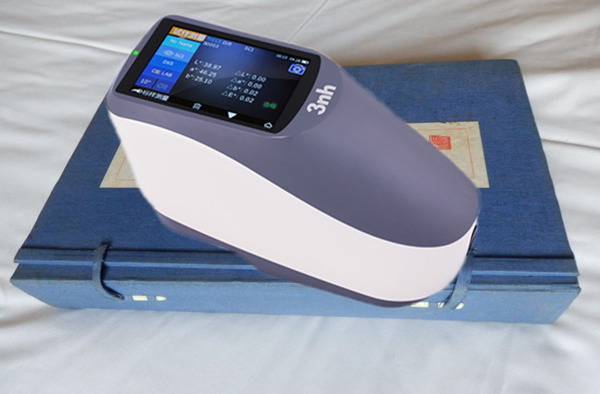 色差儀檢測(cè)圖書字跡顏色