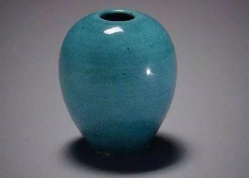 孔雀藍(lán)瓷器