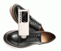 用色差儀檢測鞋子的色差